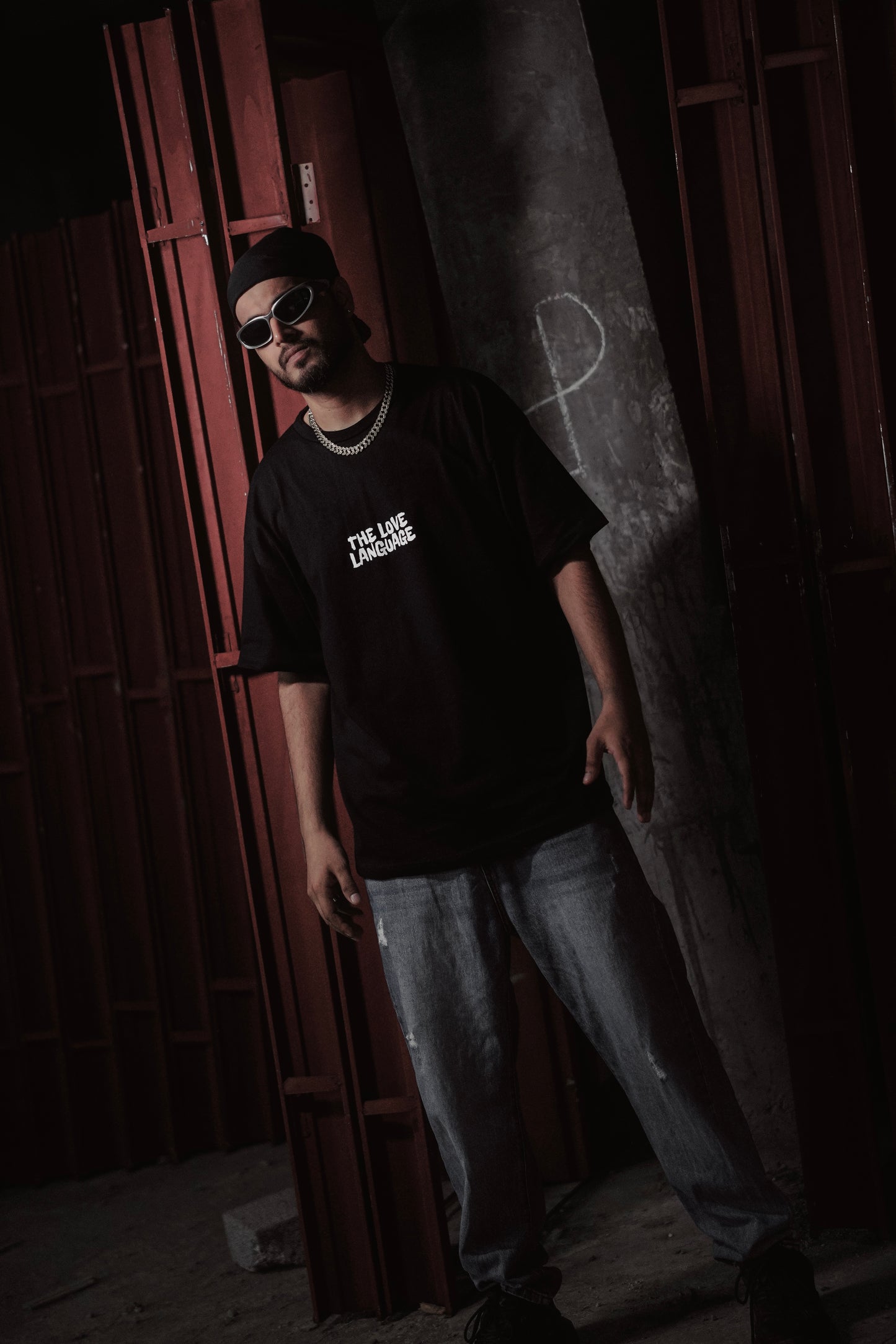 THE LOVE LANGUAGE’ jet black printed Tshirt